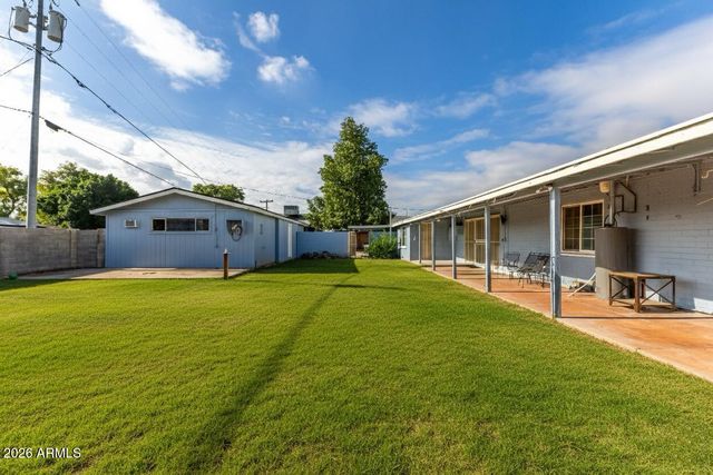 2013 W WINDSOR Avenue, Phoenix, AZ 85009