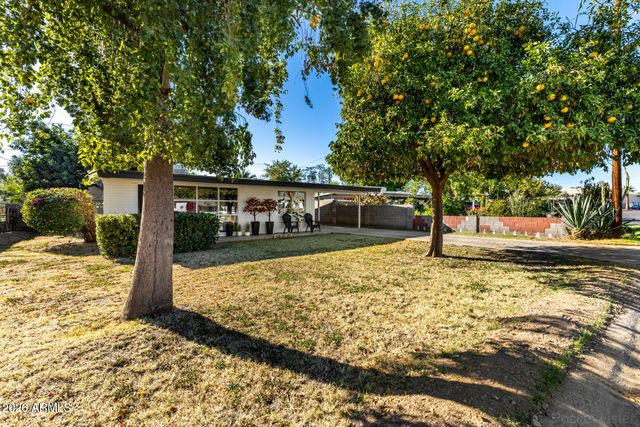 2822 N 34TH Street, Phoenix, AZ 85008