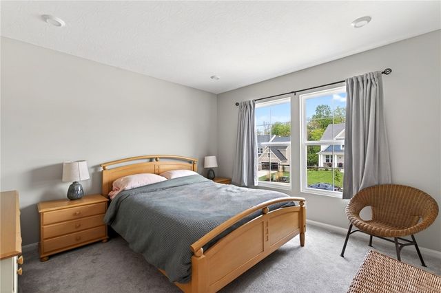 1593 Bur Oak Drive, Bellbrook, OH 45305