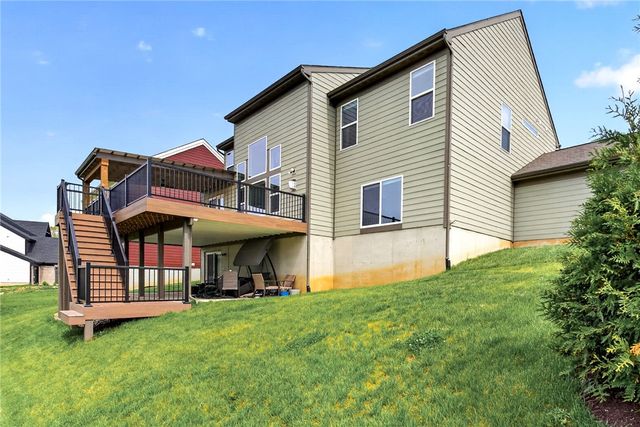 1593 Bur Oak Drive, Bellbrook, OH 45305