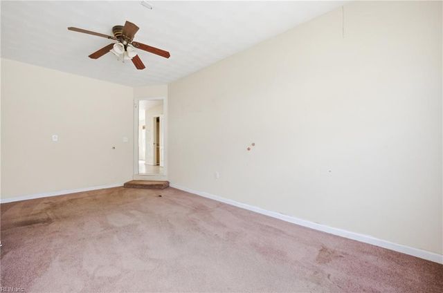 1104 Railroad AVE, Chesapeake, VA 23324