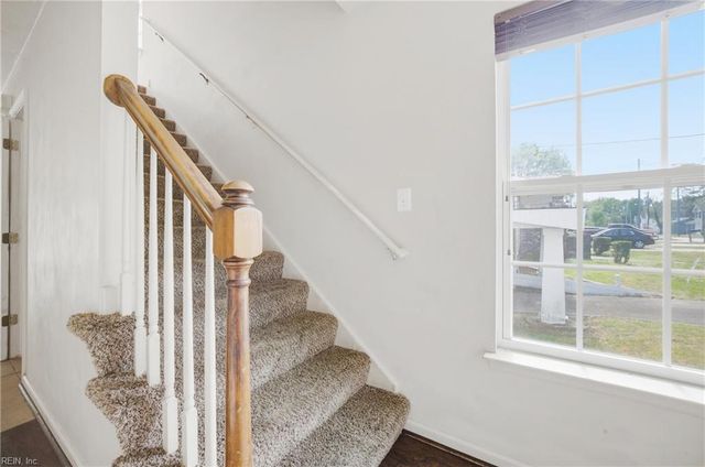 1104 Railroad AVE, Chesapeake, VA 23324