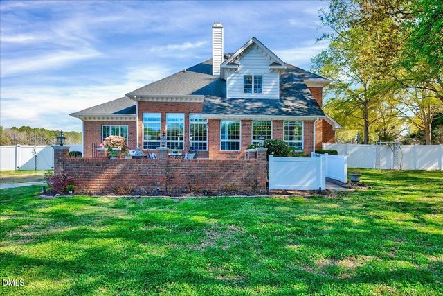 31 Chasewood Drive, Angier, NC 27501