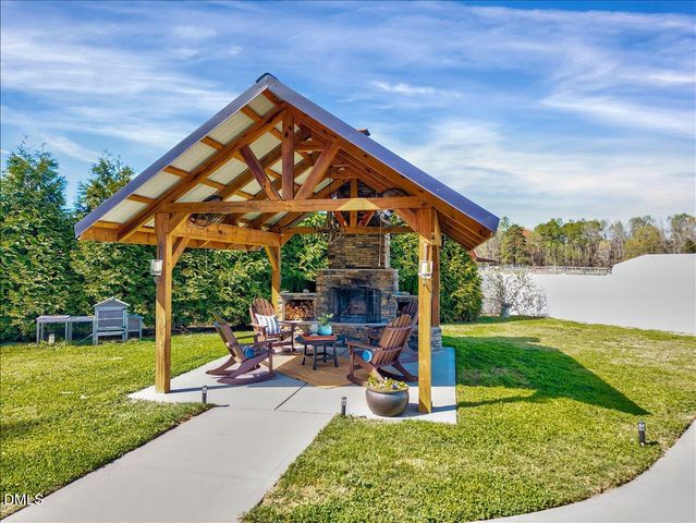 31 Chasewood Drive, Angier, NC 27501