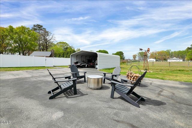 31 Chasewood Drive, Angier, NC 27501