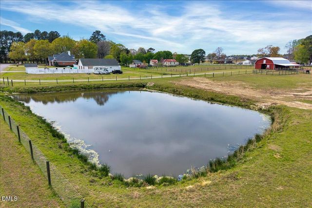 31 Chasewood Drive, Angier, NC 27501