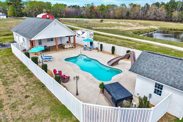 31 Chasewood Drive, Angier, NC 27501