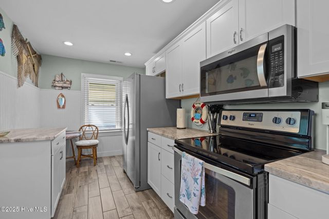 908 N 20th Street, Morehead City, NC 28557