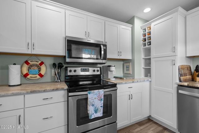 908 N 20th Street, Morehead City, NC 28557