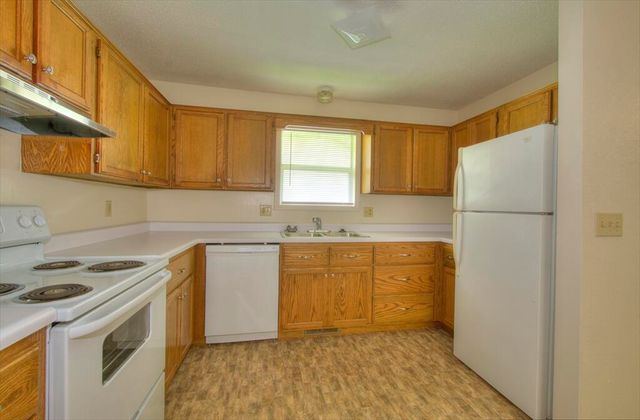 204 Howard Street, Willard, MO 65781