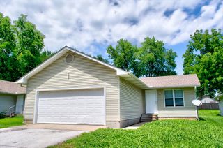 204 Howard Street, Willard, MO 65781