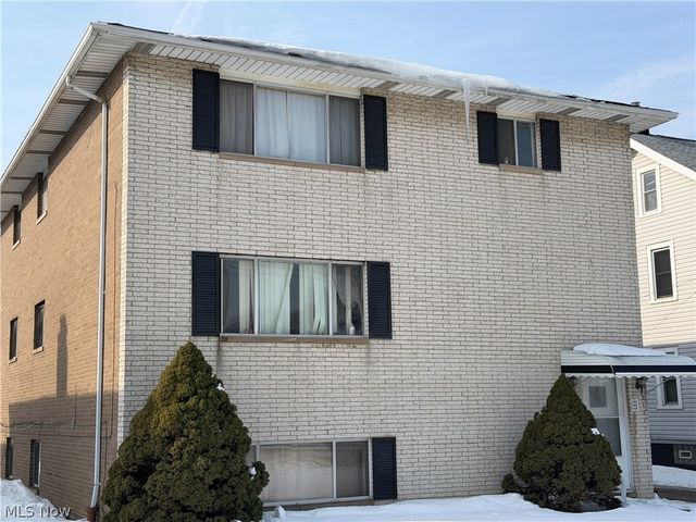 6448 Ridge Road, Parma, OH 44129