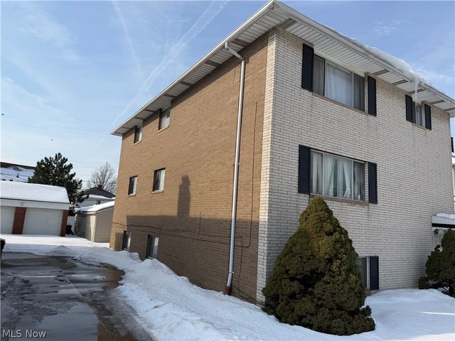 6448 Ridge Road, Parma, OH 44129