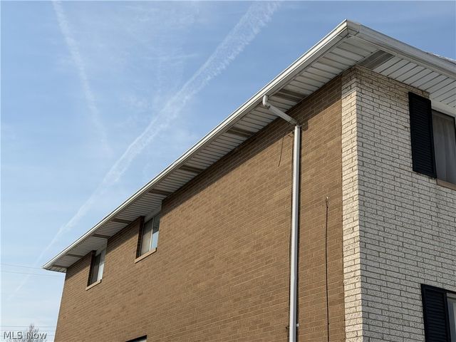 6448 Ridge Road, Parma, OH 44129