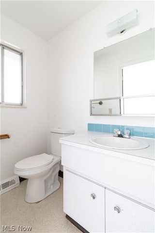 6448 Ridge Road, Parma, OH 44129