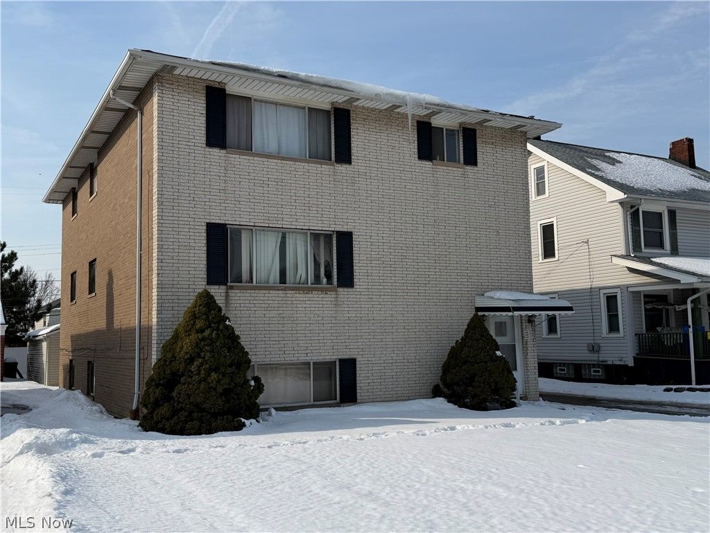 6448 Ridge Road, Parma, OH 44129