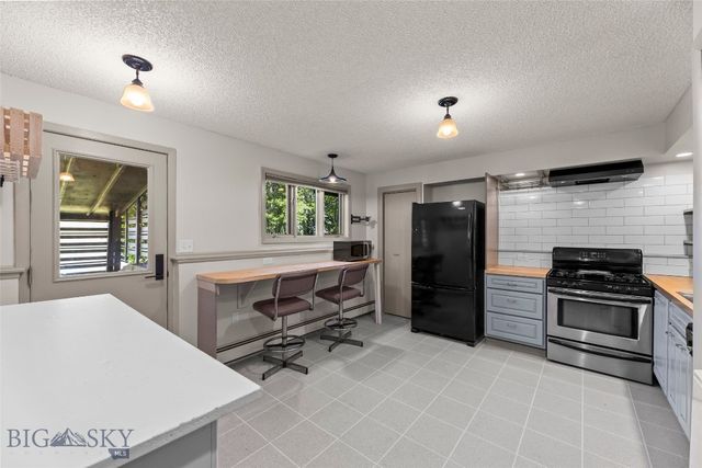 7103 Bristol Lane, Bozeman, MT 59715