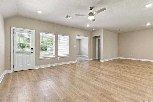 3163 Iron Canyon, Bulverde, TX 78163