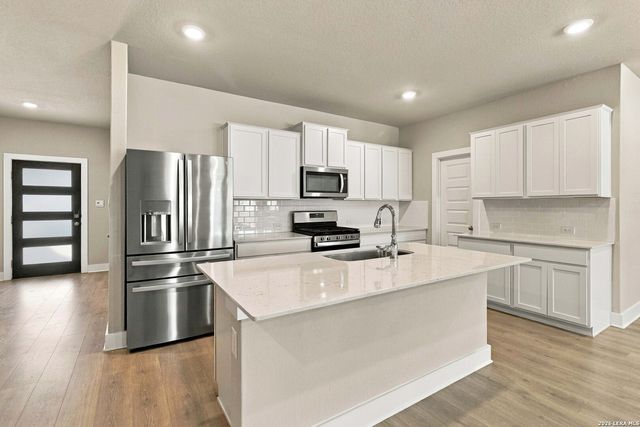 3163 Iron Canyon, Bulverde, TX 78163