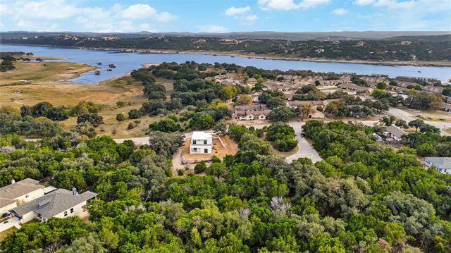 21002 Highland Lake DR, Lago Vista, TX 78645