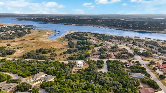 21002 Highland Lake DR, Lago Vista, TX 78645