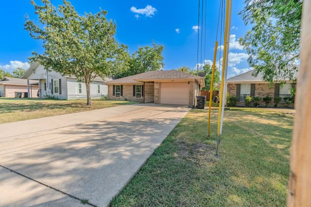 3311 Mitchell Street, Greenville, TX 75402
