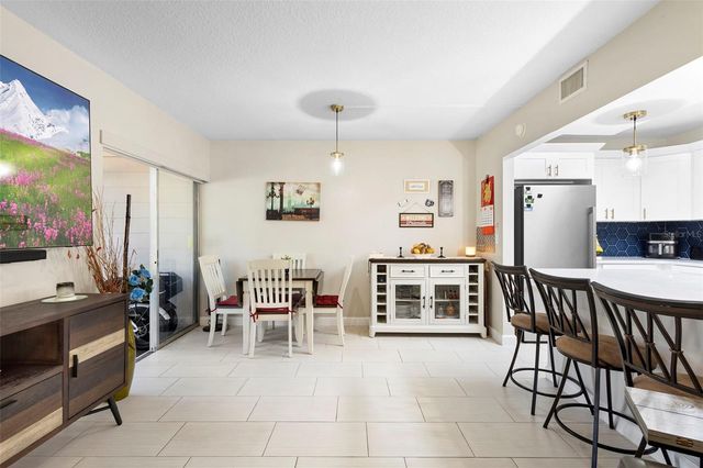 180 MAGNOLIA WOODS COURT 20C, Deltona, FL 32725