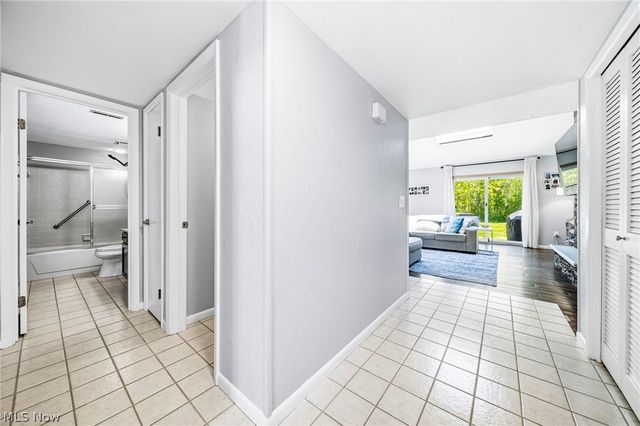 636 Cherry Park Oval, Aurora, OH 44202