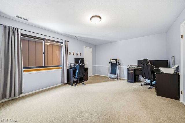 636 Cherry Park Oval, Aurora, OH 44202