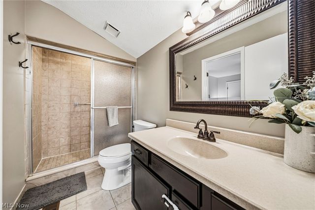 636 Cherry Park Oval, Aurora, OH 44202