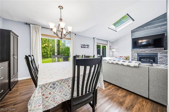 636 Cherry Park Oval, Aurora, OH 44202