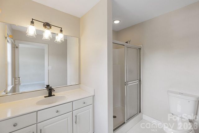 9111 Brocklehurst Lane, Charlotte, NC 28215