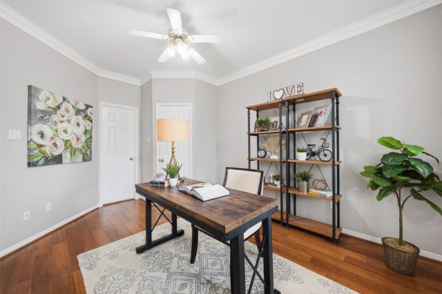 2104 Rushing Spring Drive, Pearland, TX 77584