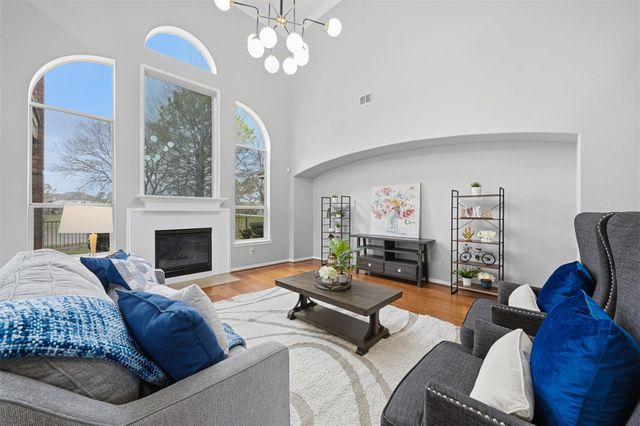 2104 Rushing Spring Drive, Pearland, TX 77584