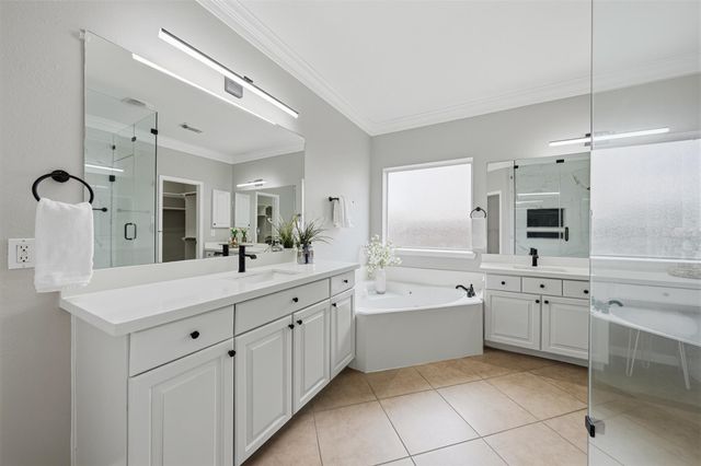 2104 Rushing Spring Drive, Pearland, TX 77584