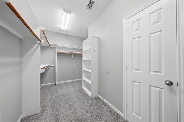 2104 Rushing Spring Drive, Pearland, TX 77584