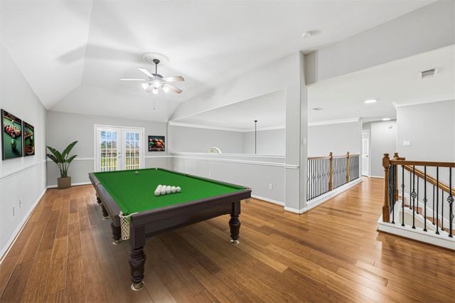 2104 Rushing Spring Drive, Pearland, TX 77584