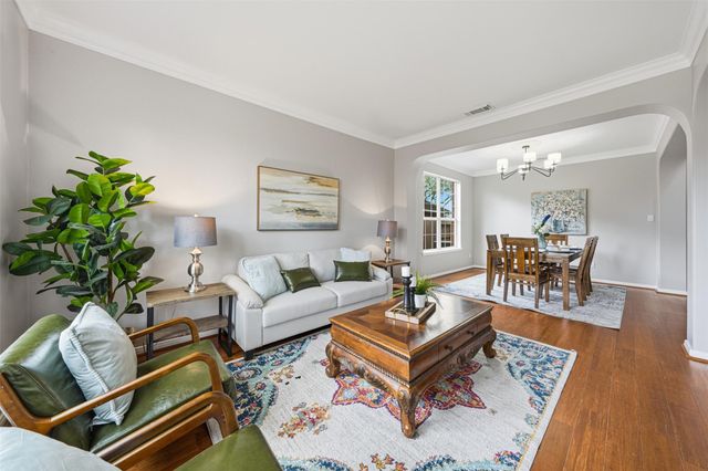 2104 Rushing Spring Drive, Pearland, TX 77584