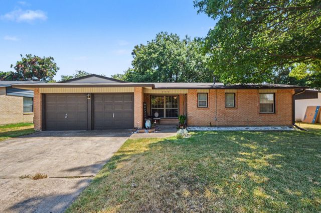 13650 Pyramid Drive, Farmers Branch, TX 75234