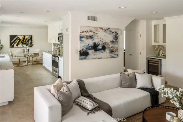 11750 Christy, Cerritos, CA 90703