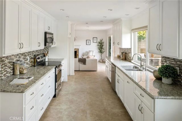 11750 Christy, Cerritos, CA 90703