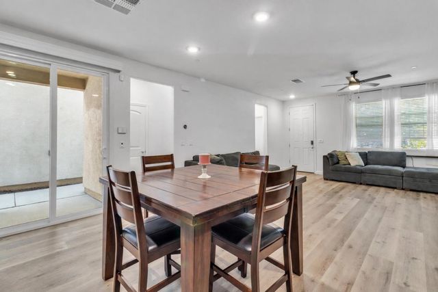 3805 Amelia Rose Way, Sacramento, CA 95834