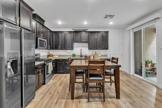 3805 Amelia Rose Way, Sacramento, CA 95834