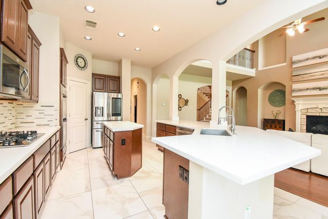 1619 Caledonia Trail, Sugar Land, TX 77479