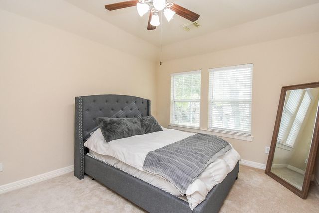 1619 Caledonia Trail, Sugar Land, TX 77479