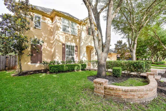 1619 Caledonia Trail, Sugar Land, TX 77479