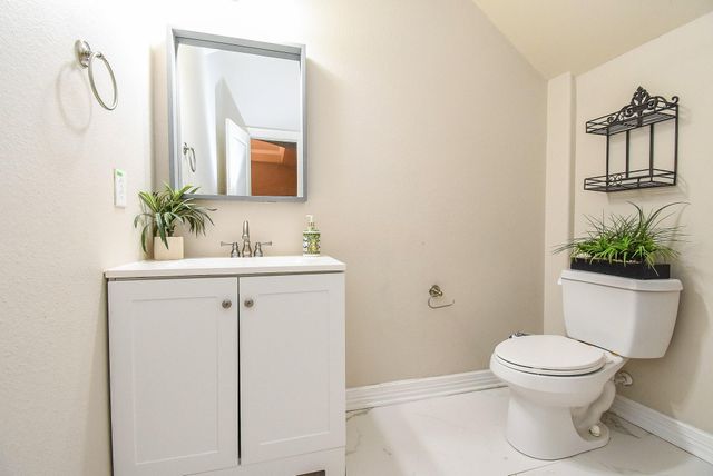 1619 Caledonia Trail, Sugar Land, TX 77479