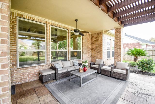 1619 Caledonia Trail, Sugar Land, TX 77479