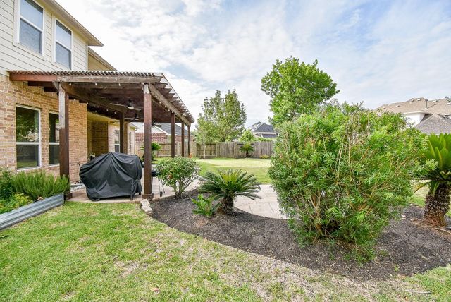 1619 Caledonia Trail, Sugar Land, TX 77479