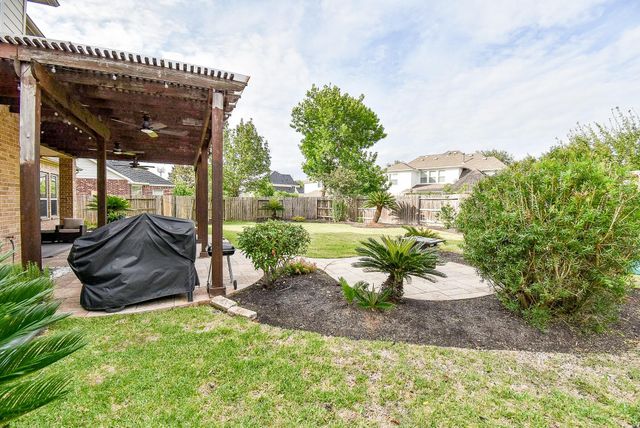 1619 Caledonia Trail, Sugar Land, TX 77479